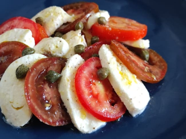 Tomates mozzarella (antipasti)