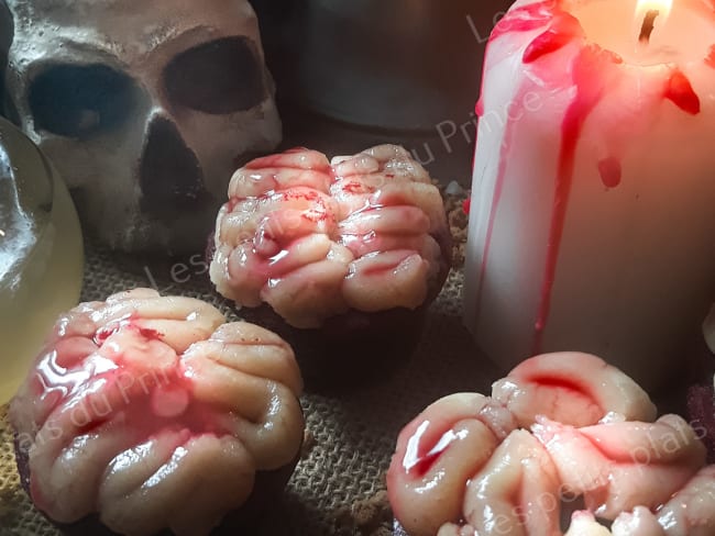 Cupcake red velvet cervelle d'halloween