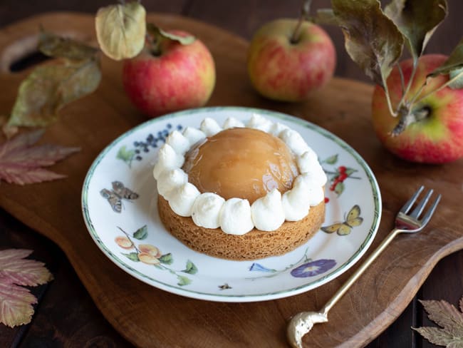 Sablé breton pomme tatin et chantilly vanille