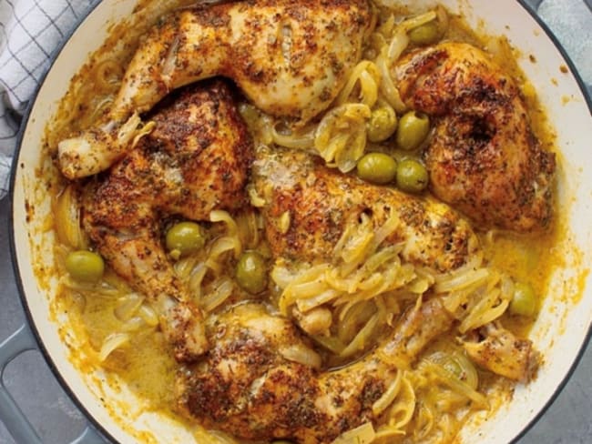 Yassa Poulet du Sénégal (Afrique), aux oignons, olives et moutarde