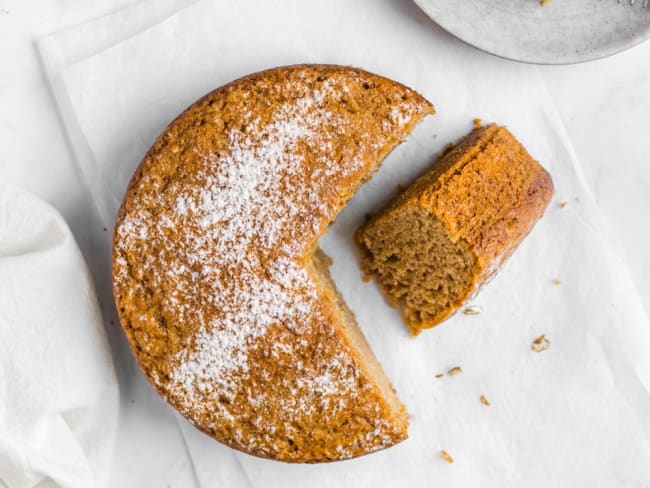 Gâteau vegan aux amandes et à la cannelle