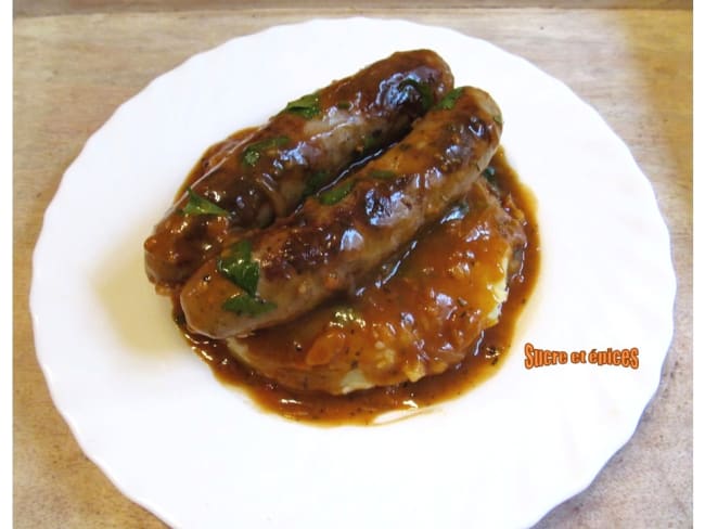 Saucisses en sauce