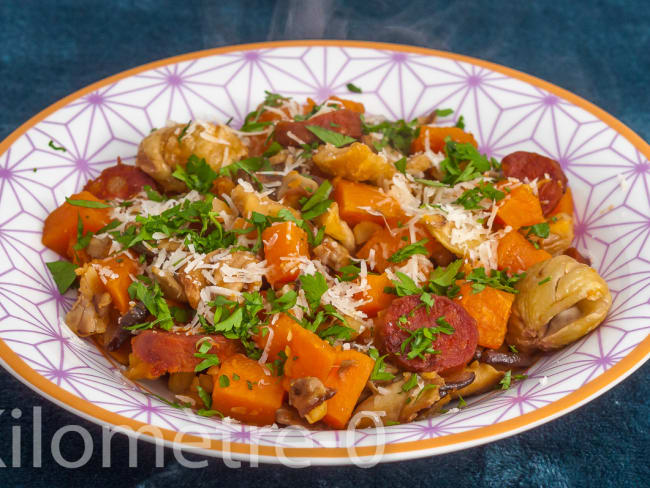 Poêlée de patates douces aux châtaignes, cèpes et chorizo doux