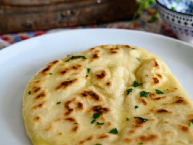 Cheese naan (pain indien au fromage)