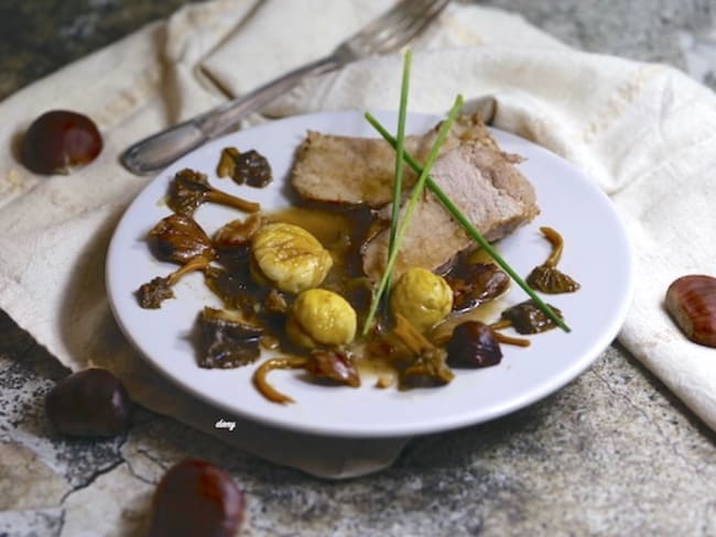 Rôti de veau à la vanille, aux chanterelles et châtaignes