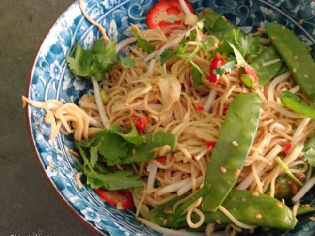 Salade végétarienne de nouilles vietnamiennes de Nigella Lawson