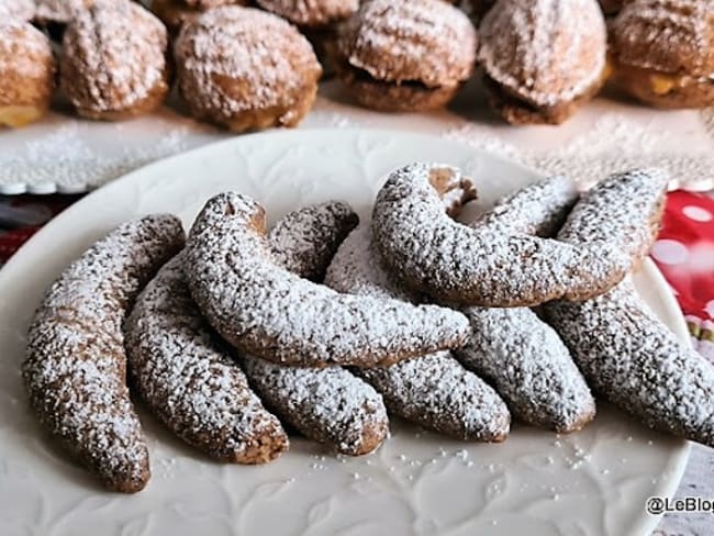 Croissants aux noisettes (Bredele) sans lait, sans oeufs