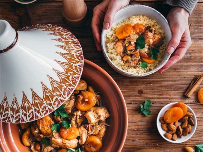 Tajine de poulet aux fruits secs