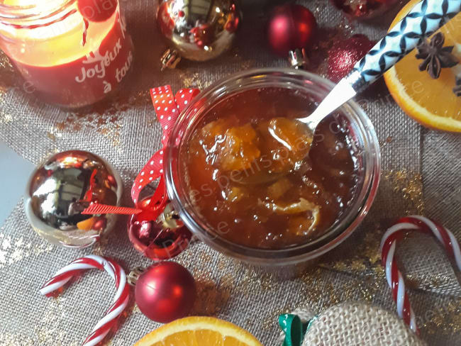 Marmelade d'oranges aux épices à pain d'épices pour Noël