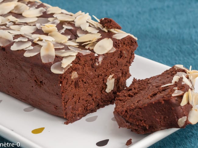 Cake moelleux et protéiné aux haricots rouges et au chocolat