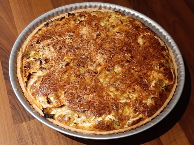 Tarte aux poireaux à l'ancienne, avec des lardons