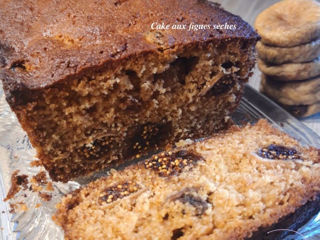 Cake aux figues sèches Lerida pour le goûter ou le petit-déjeuner