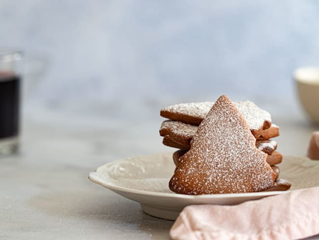 Sablés sapin épicés au vin chaud pour noël