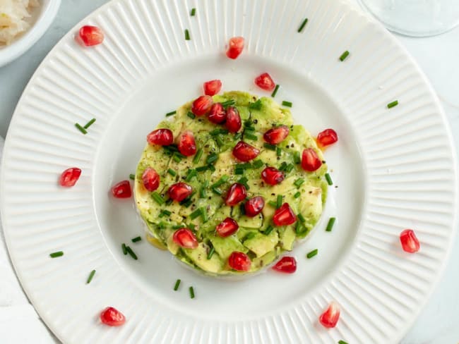 Tartare de Saint-Jacques, avocat, grenade