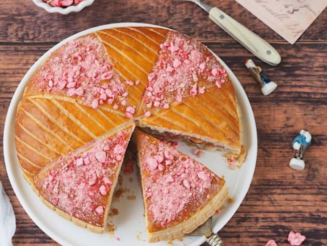 Galette des rois aux pralines roses