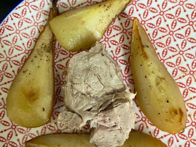 Délicieux rôti de veau aux poires, anis étoilé et cannelle pour 6 personnes