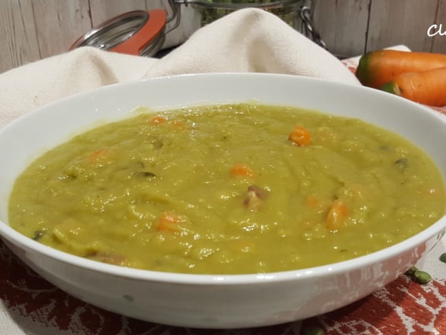 Soupe de pois onctueuse