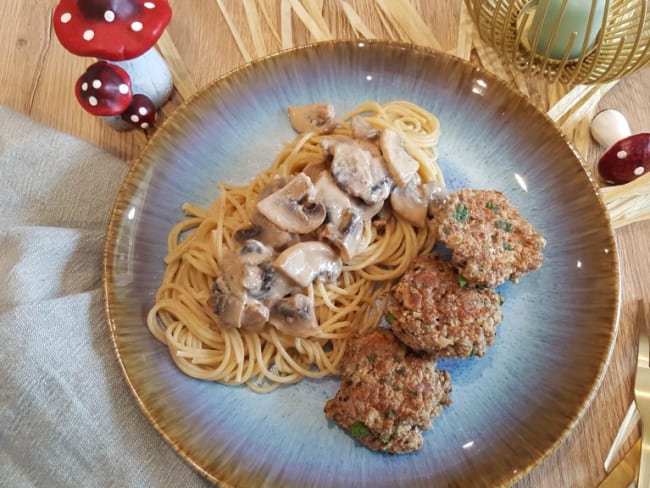 Boulettes de viande avec sauce aux champignons