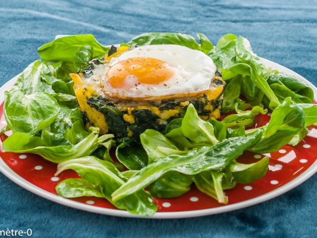 Galettes végétariennes à la polenta et aux épinards