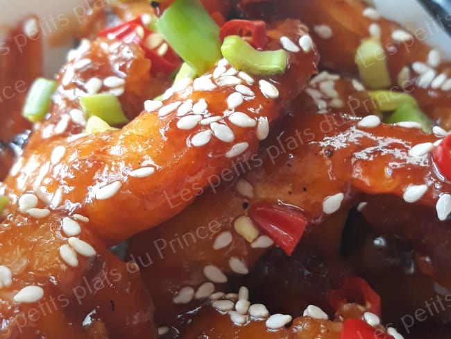 Crevettes sauce piquante sucrée salée à l'ail (asian chili garlic shrimps)