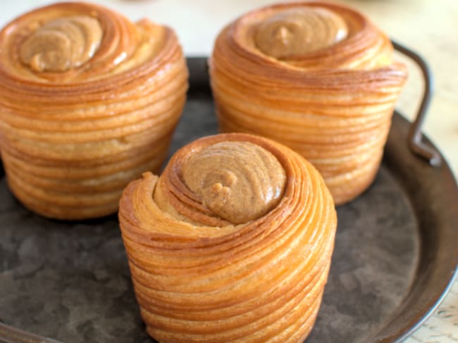 La brioche feuilletée à la pâte d'amande et praliné amande