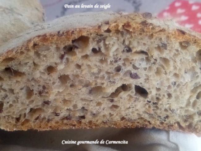 Pain multi céréales au levain de seigle