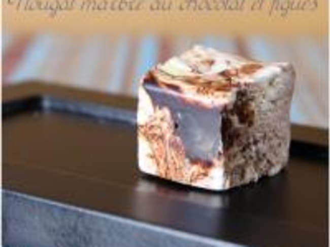 Nougat Marbré aux Figues Séchées et Pépites Chocolat Noir