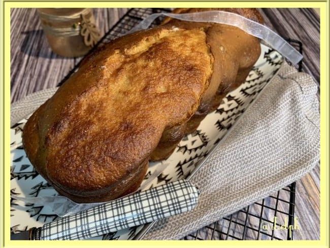 Cake au lait concentré sucré pour le goûter