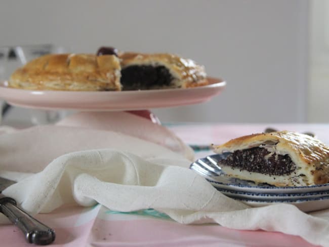 Galette des rois au pavot et cerises amarena pour l'Epiphanie