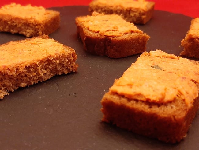 Toasts chorizo et pain d'épices pour Noël ou Nouvel An