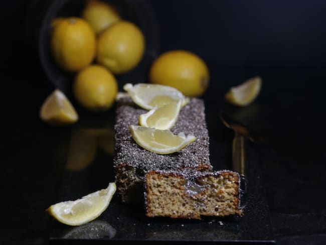 Cake citron pavot coeur lemon curd - une recette originale