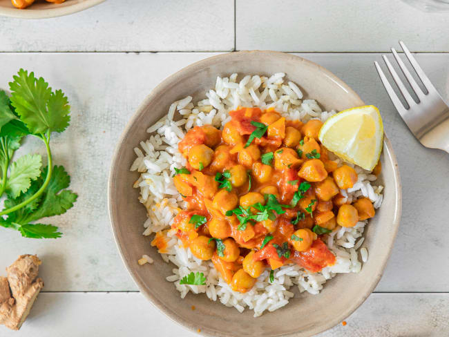 Dhal de lentilles corail vegan aux épices et lait de coco