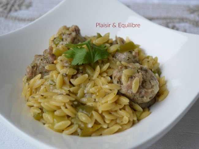 Saucisses et orzo façon cajun