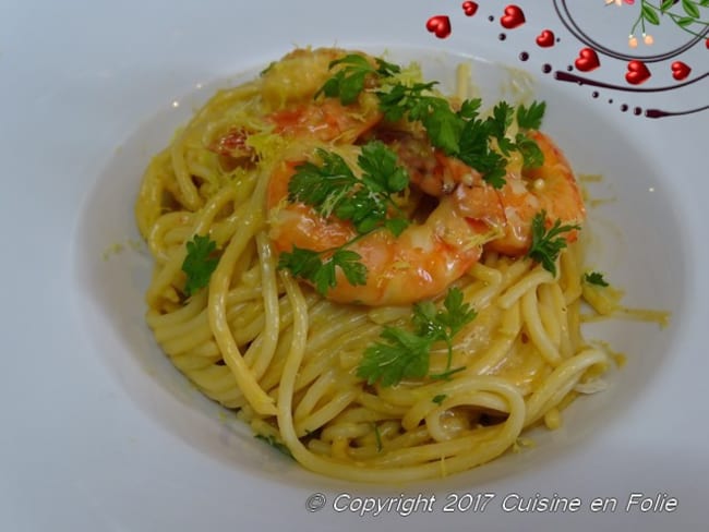 Spaghettis aux gambas sauce façon bisque avec les carapaces