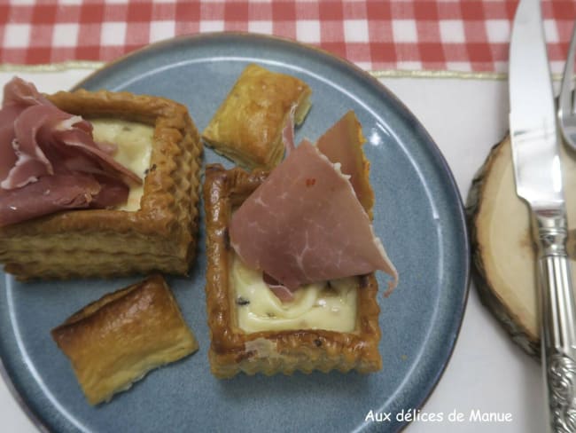 Vol au vent forestier au Saint Albray et jambon Serrano