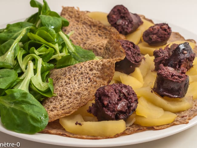 Galette au boudin noir et aux pommes