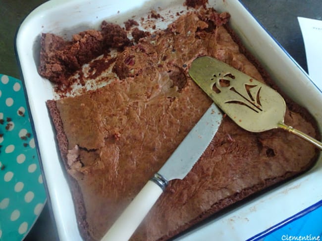 Cuisiner avec les enfants : un brownie aux noix de Pécan