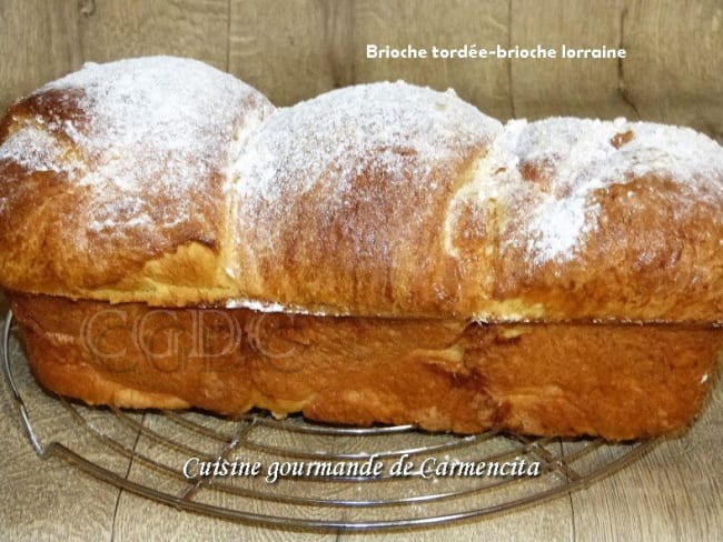 Brioche tordée ou brioche lorraine