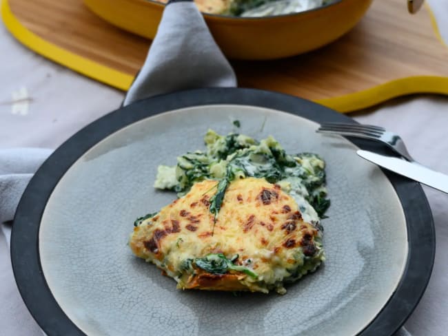 Gratin de ravioles au bleu et aux épinards