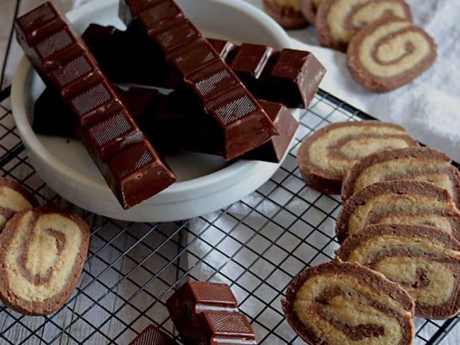 Barres chocolatées au riz soufflé et biscuits roulés, sans gluten, sans lait, sans oeufs