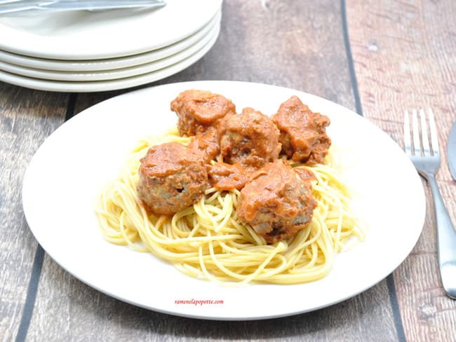 Albóndigas en sauce tomate : les boulettes de viandes comme en Espagne