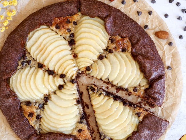 Tarte rustique aux poires et au chocolat