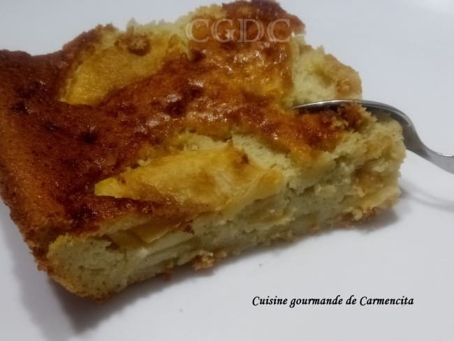 Gâteau ricotta et pommes parfumé au rhum