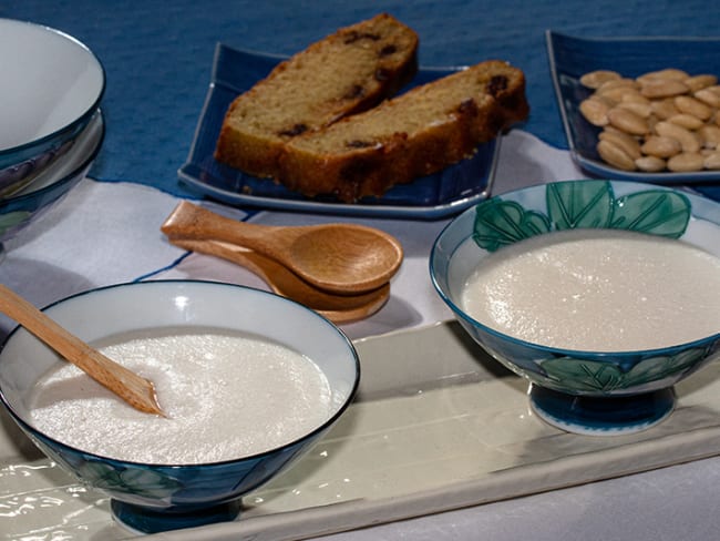 Thé aux amandes : un dessert chinois doux et crèmeux