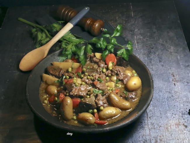 Ragoût de boeuf aux légumes mijotés