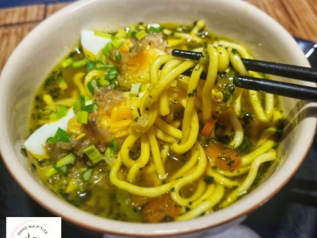 Bouillon de poulet à l’indonésienne (au Companion ou non)