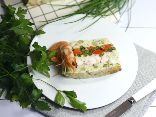 Terrine de crevettes et lotte aux légumes (haricots verts, petits pois...)