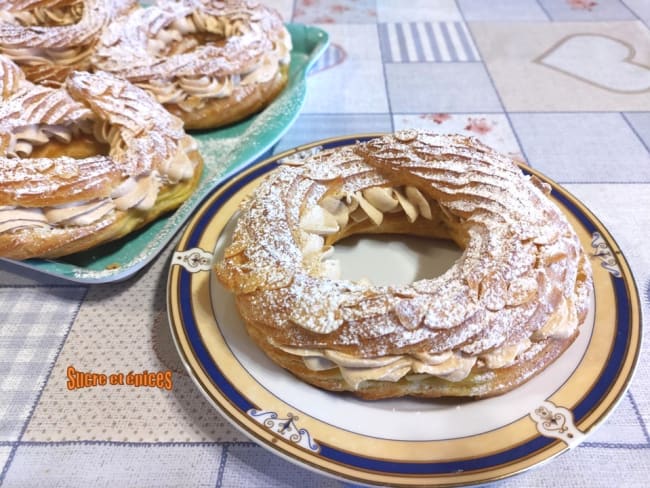 Paris-Brest individuels à la crème mousseline pralinée