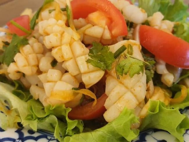 Salade de calamars thaï