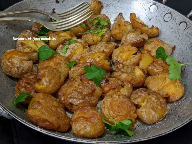 Pommes de terre rôties au sel et au vinaigre d'après Nigella Lawson